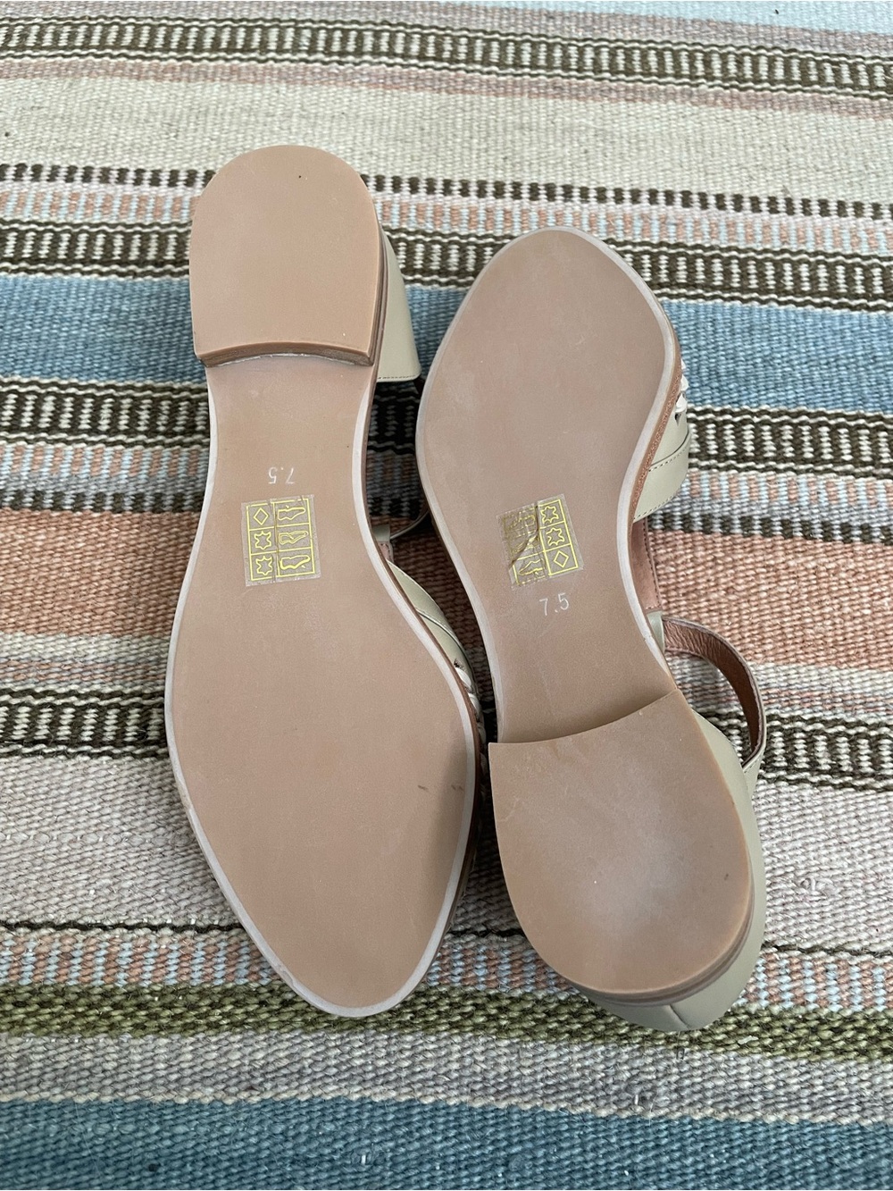 NWOT Vintage by Jeffrey Campbell Tan Brown Flat - Picture 3 of 7